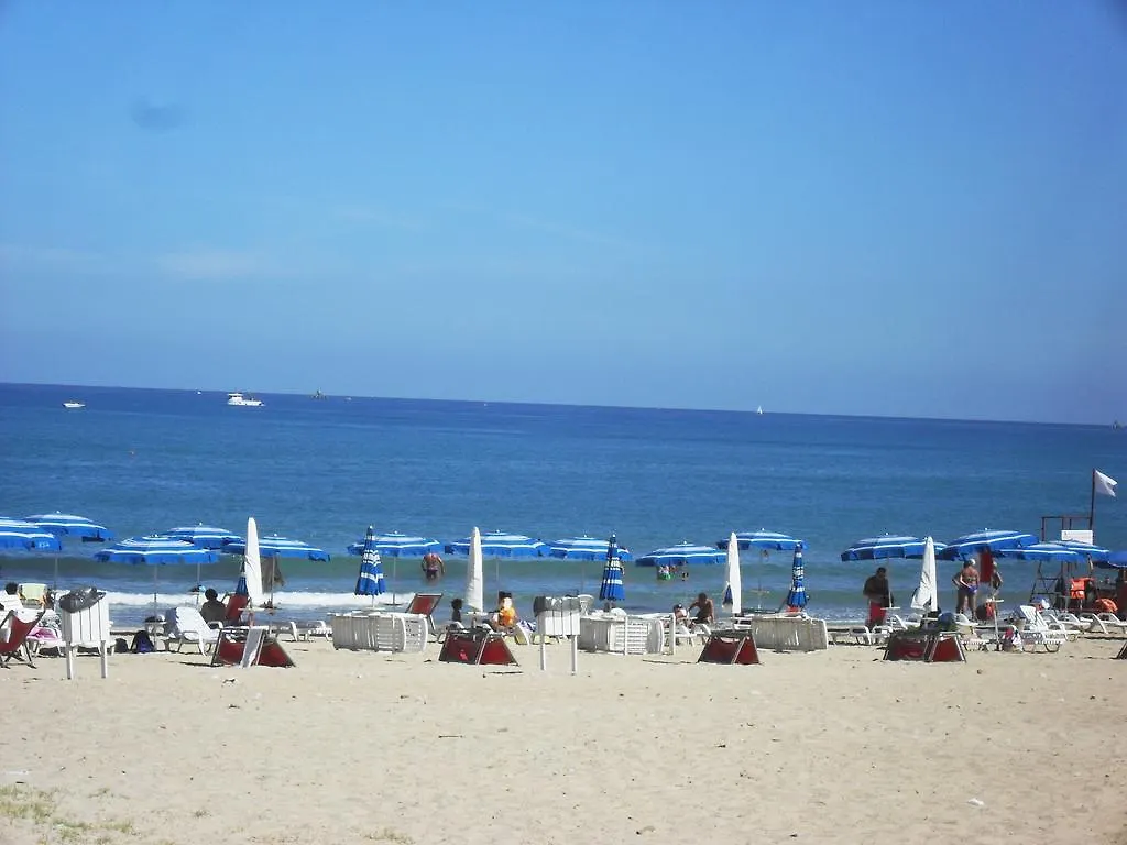 La Casa Sul Mare Apartamento Balestrate 0*,  Itália