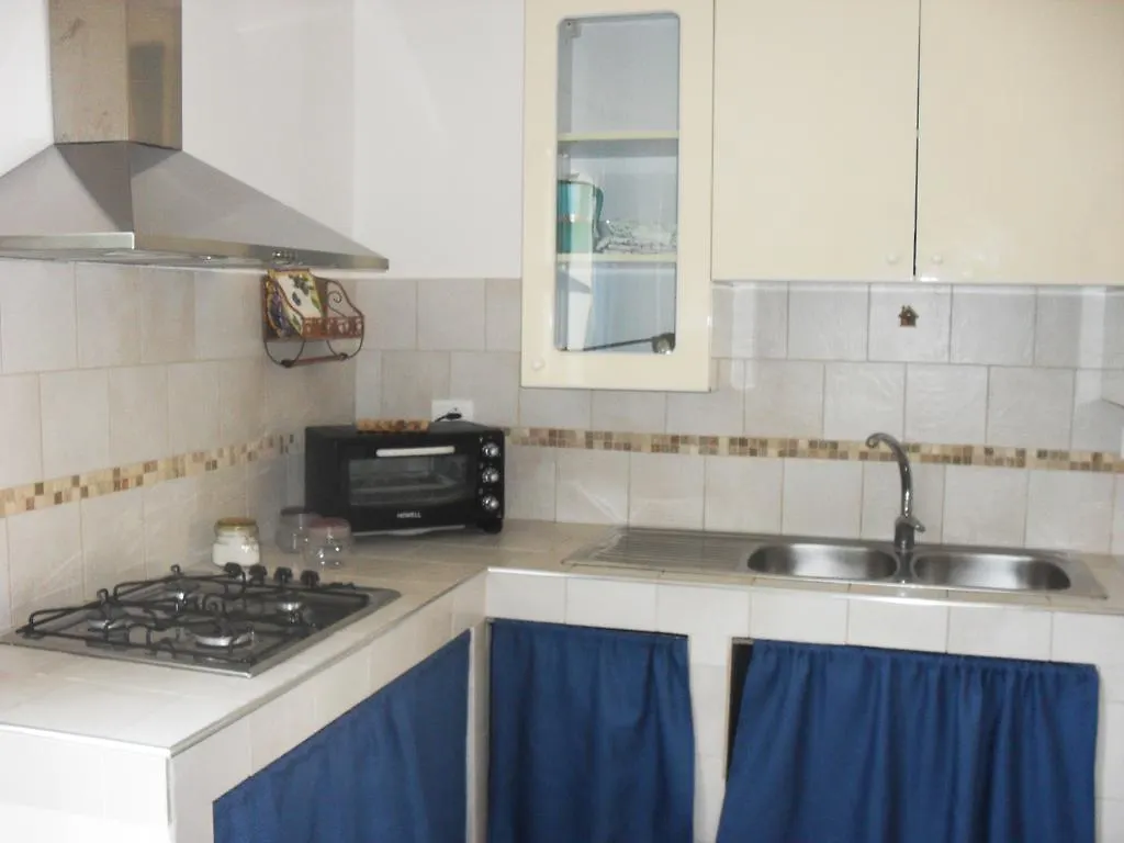 La Casa Sul Mare Apartamento Balestrate 0*,  Itália